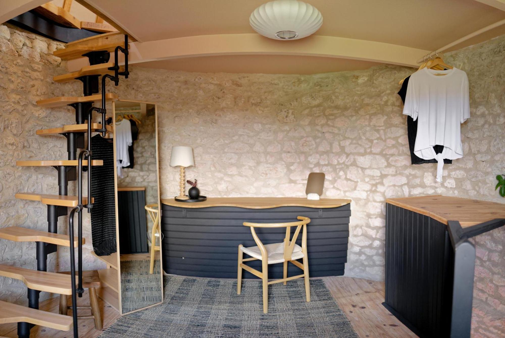Enchanting Windmill Retreat Loubes-Bernac 외부 사진