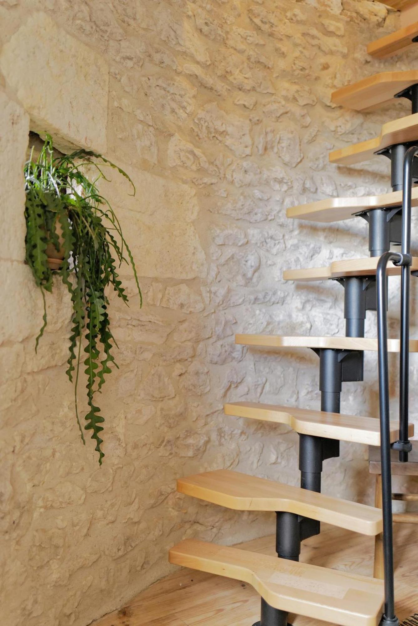 Enchanting Windmill Retreat Loubes-Bernac 외부 사진