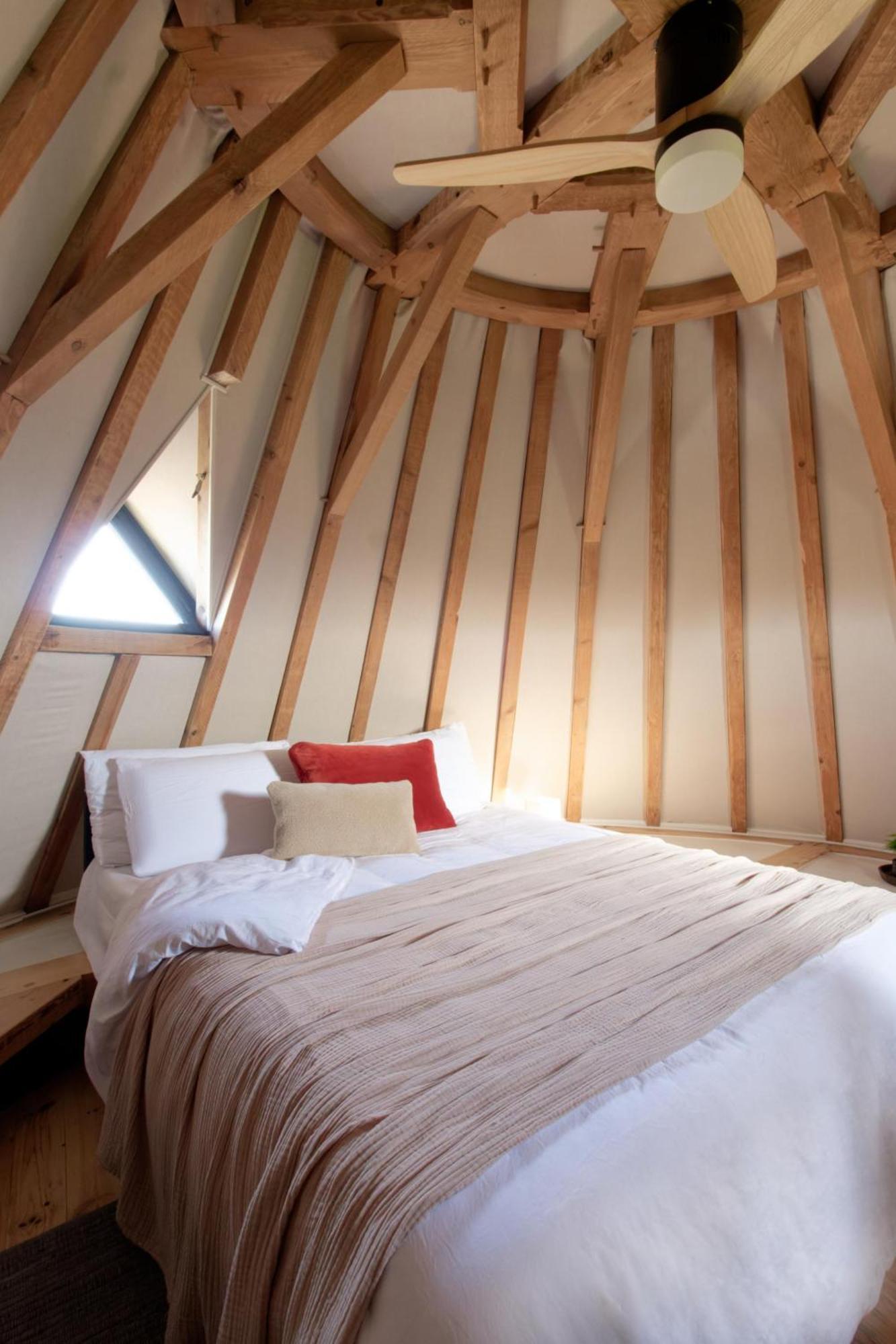 Enchanting Windmill Retreat Loubes-Bernac 외부 사진